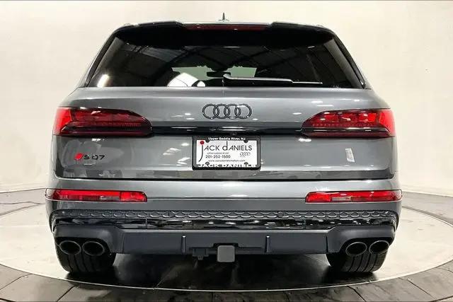 2026 Audi SQ7 Prestige TFSI quattro tiptronic