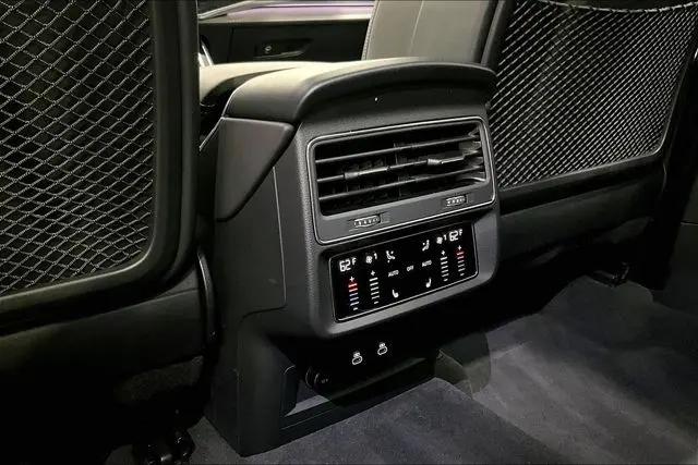 2026 Audi SQ7 Prestige TFSI quattro tiptronic