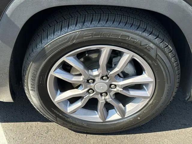 2023 GMC Terrain FWD SLT
