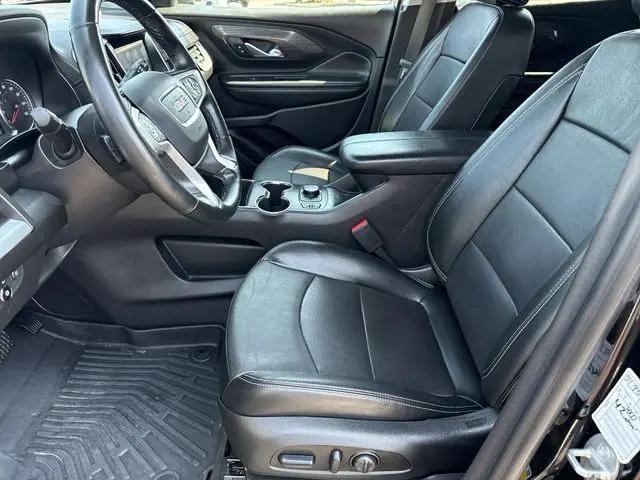 2023 GMC Terrain FWD SLT