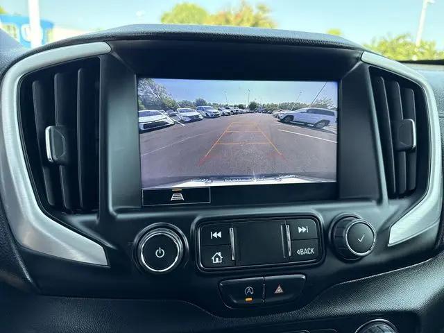 2023 GMC Terrain FWD SLT