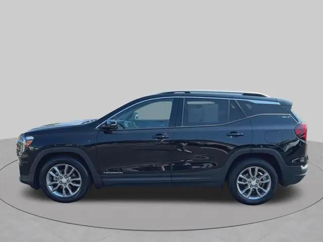 2023 GMC Terrain FWD SLT