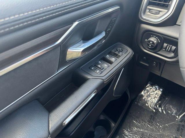2025 Ram 1500 Laramie Crew Cab 4x4 57 Box