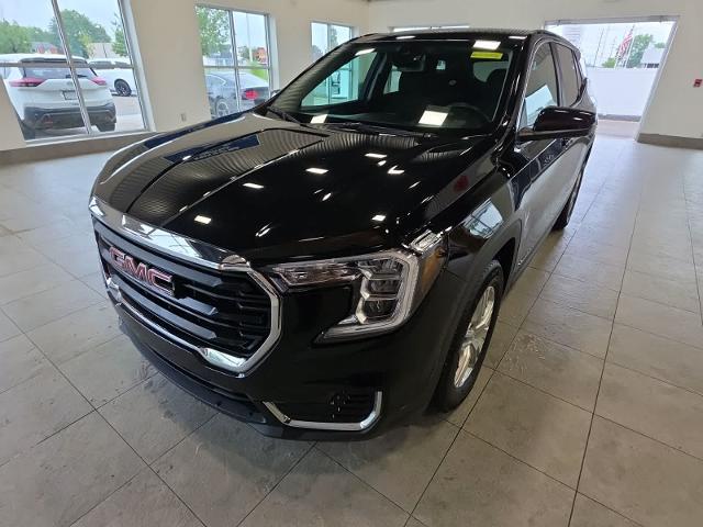 2023 GMC Terrain FWD SLE for sale in Sterling Heights, MI