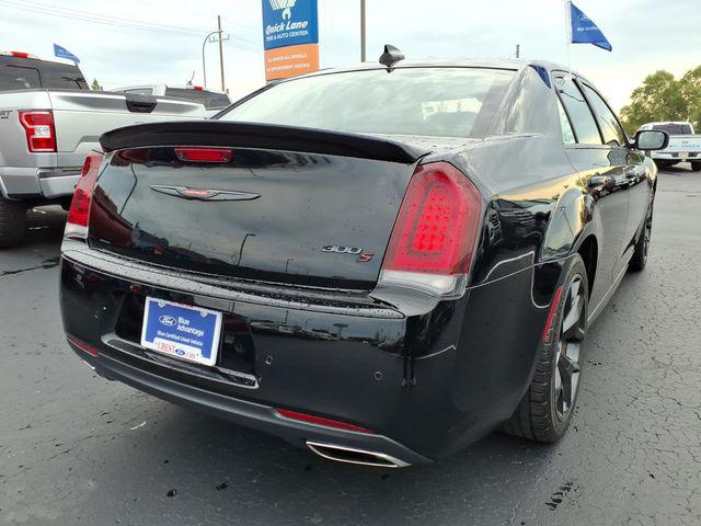 2022 Chrysler 300 S