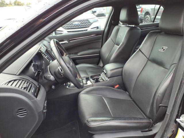 2022 Chrysler 300 S