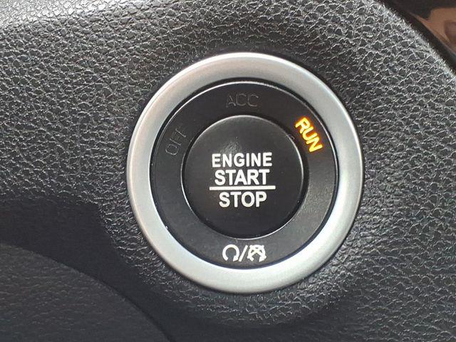 2022 Chrysler 300 S