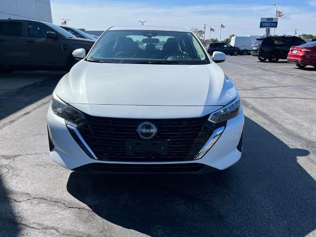 2024 Nissan Sentra SV Xtronic CVT