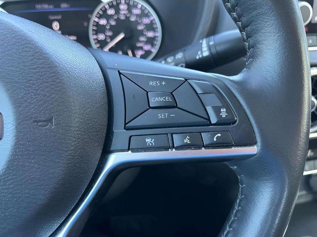 2024 Nissan Sentra SV Xtronic CVT