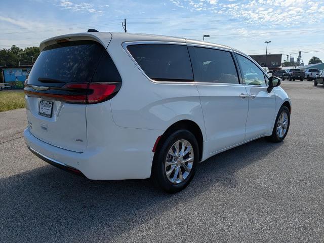 2023 Chrysler Pacifica Touring L AWD