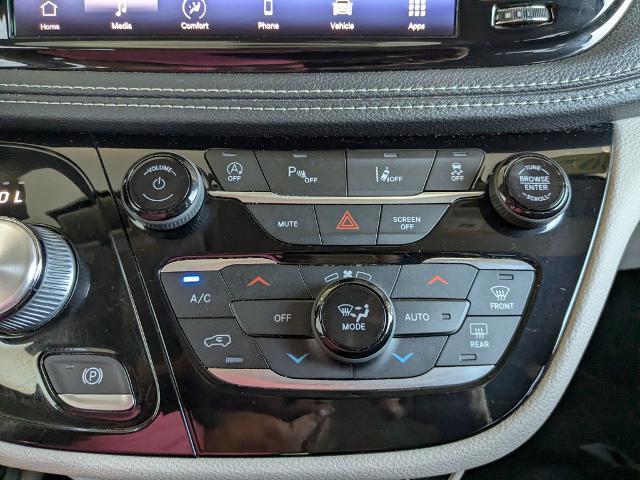 2023 Chrysler Pacifica Touring L AWD