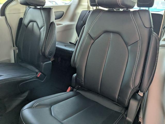 2023 Chrysler Pacifica Touring L AWD