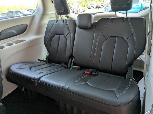 2023 Chrysler Pacifica Touring L AWD