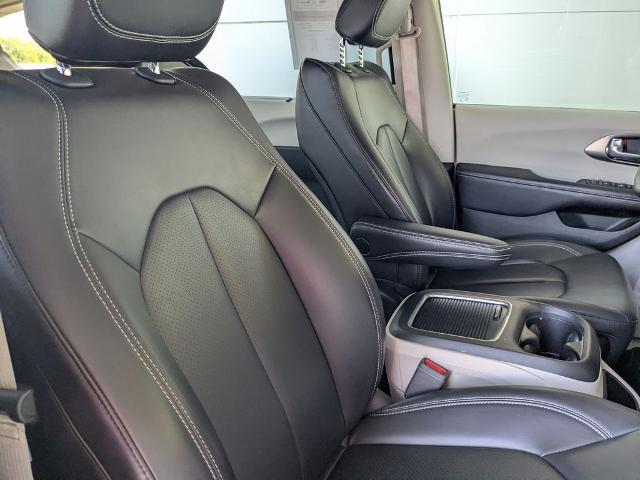 2023 Chrysler Pacifica Touring L AWD