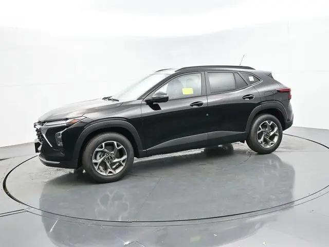 2026 Chevrolet Trax FWD LT