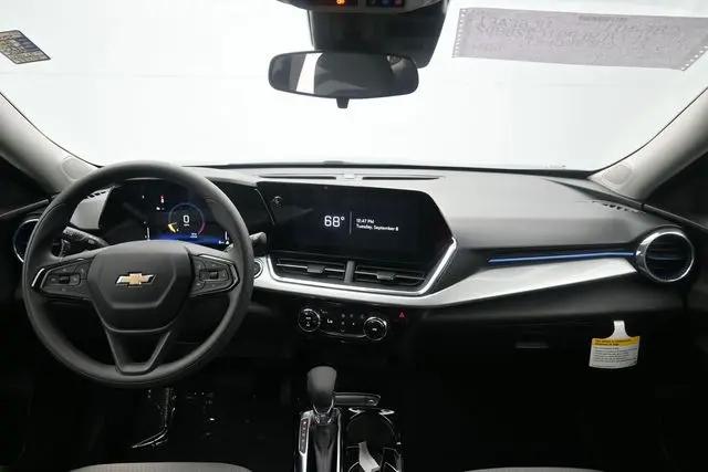 2026 Chevrolet Trax FWD LT