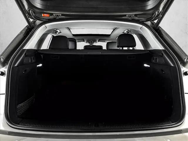 2023 Audi Q5 Premium Plus 45 TFSI S line quattro