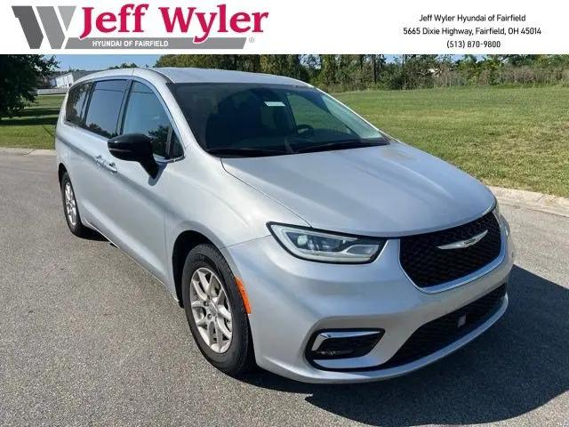 2024 Chrysler Pacifica Touring L for sale near Fairfield, OH