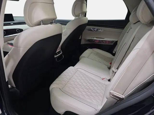 2025 Genesis GV70 3.5T AWD Sport