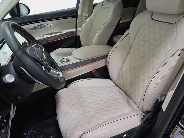 2025 Genesis GV70 3.5T AWD Sport