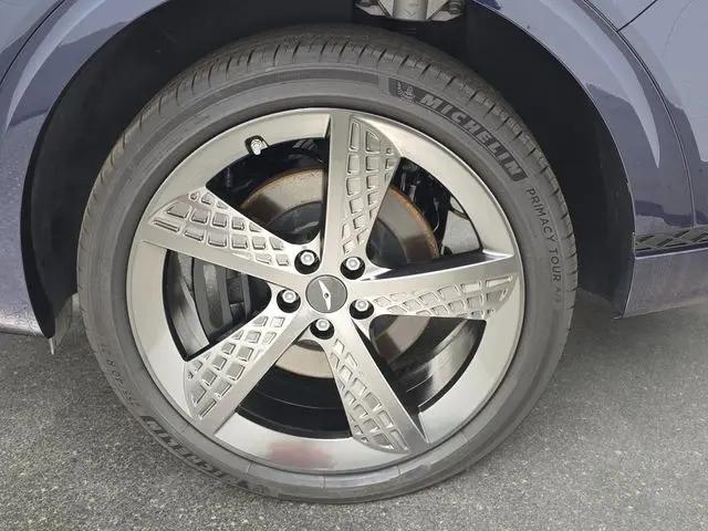2025 Genesis GV70 3.5T AWD Sport