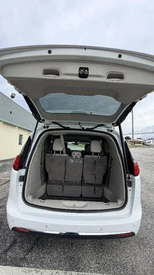 2018 Chrysler Pacifica Touring L