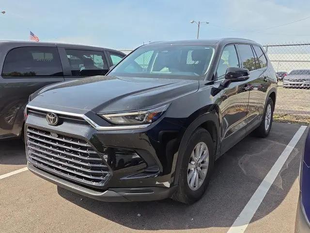 2024 Toyota Grand Highlander XLE for sale in Fort Wayne, IN