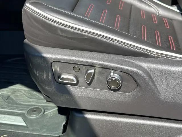 2025 GMC Yukon 4WD AT4 Ultimate