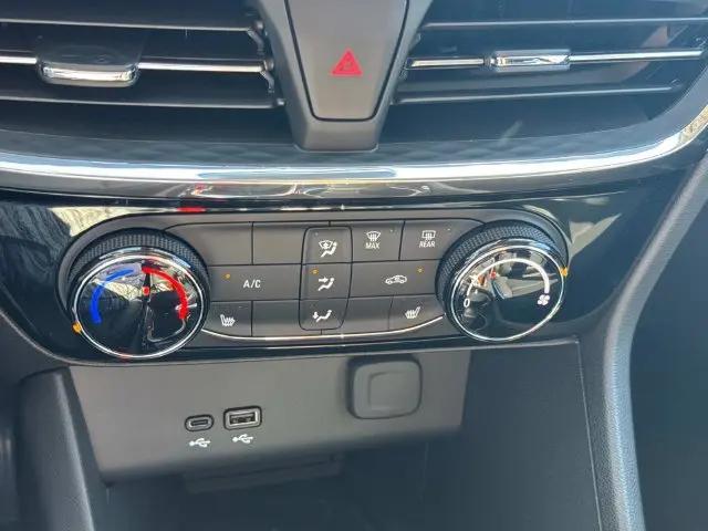 2026 Buick Encore GX Sport Touring FWD