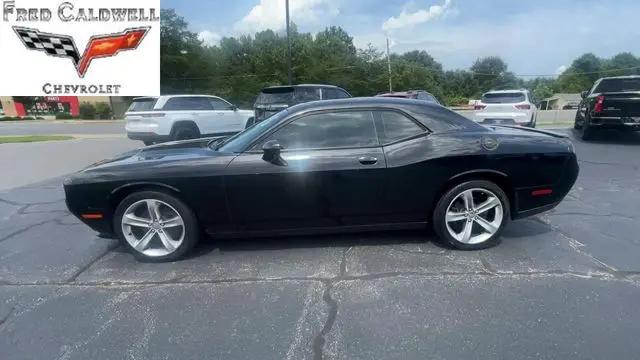 2015 Dodge Challenger SXT