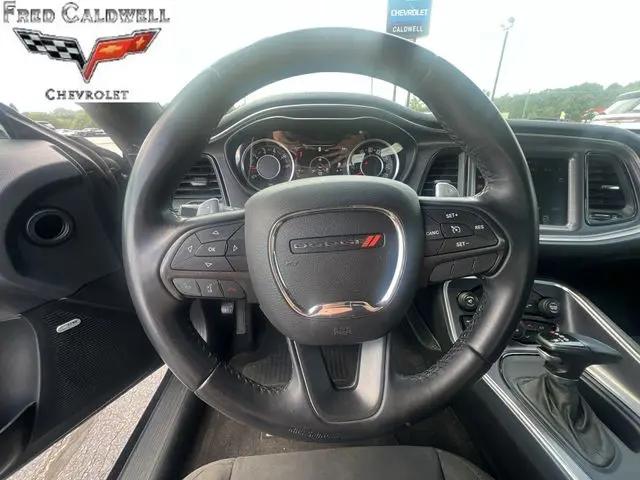 2015 Dodge Challenger SXT