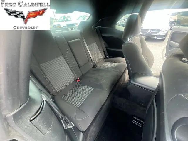 2015 Dodge Challenger SXT