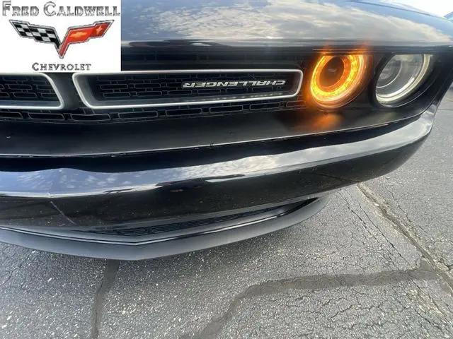 2015 Dodge Challenger SXT