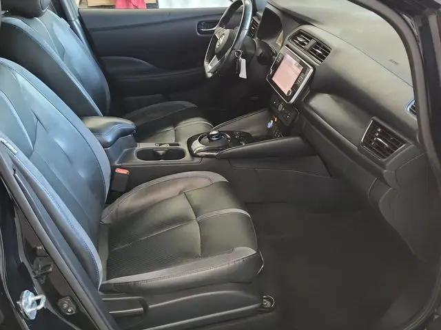 2021 Nissan LEAF SL PLUS 62 kWh