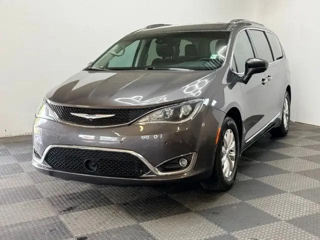 2018 Chrysler Pacifica Touring L Plus