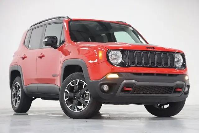 2023 Jeep Renegade Trailhawk 4x4 for sale in Aurora, IL