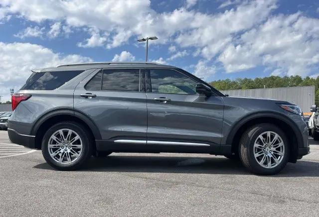 2027 Ford Explorer Platinum