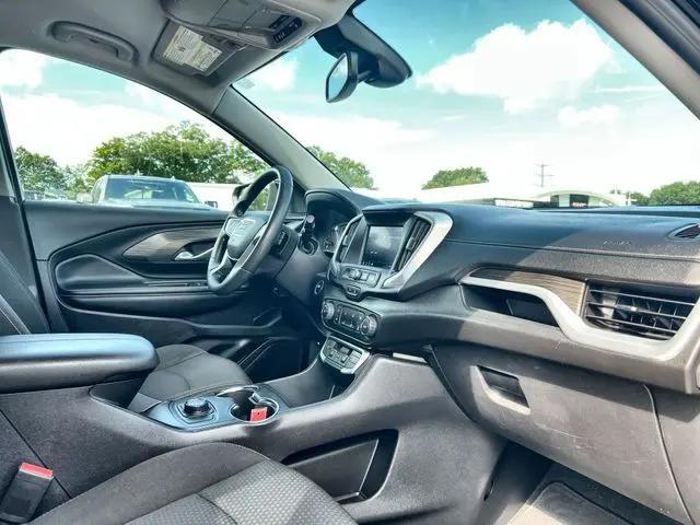 2024 GMC Terrain AWD SLE