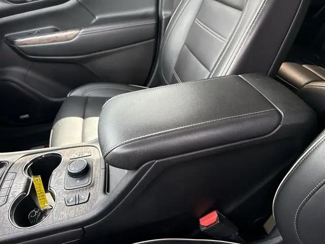 2021 GMC Acadia AWD Denali