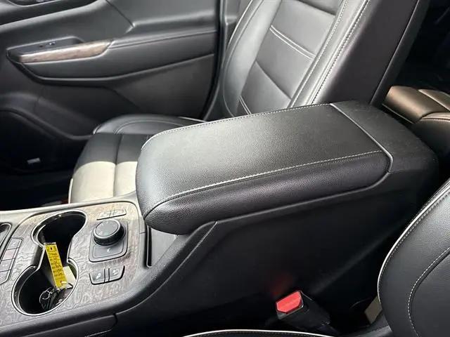 2021 GMC Acadia AWD Denali