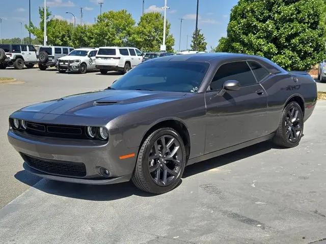 2022 Dodge Challenger SXT