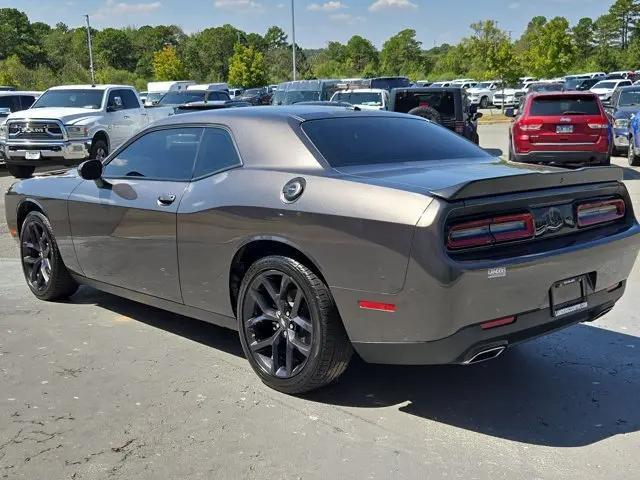 2022 Dodge Challenger SXT