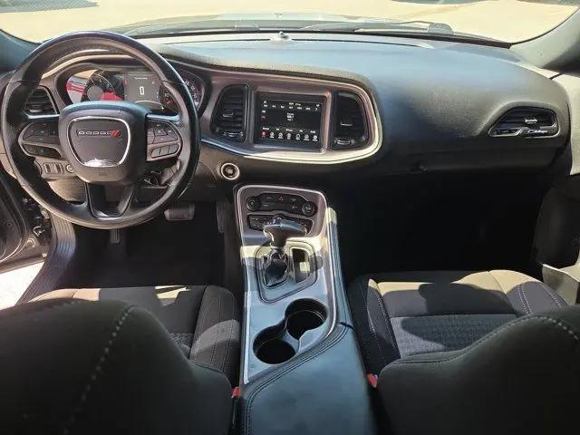 2022 Dodge Challenger SXT