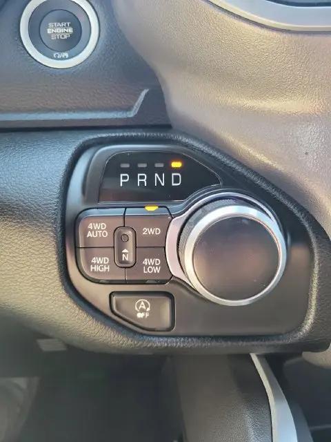 2020 Ram 1500 Big Horn Crew Cab 4x4 57 Box