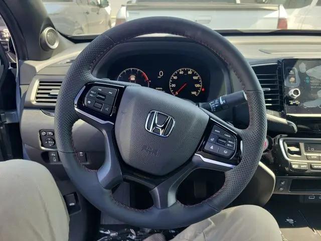 2026 Honda Ridgeline Black Edition Two-Tone