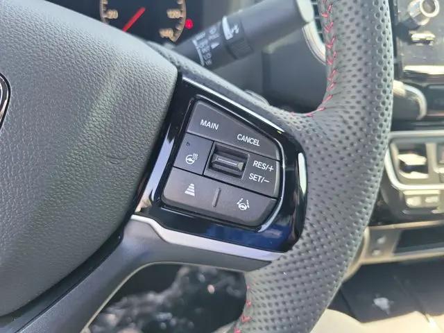 2026 Honda Ridgeline Black Edition Two-Tone