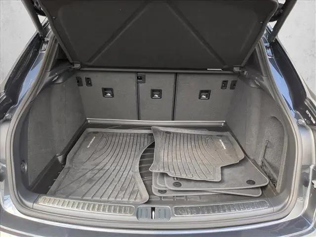 2026 Porsche Macan T