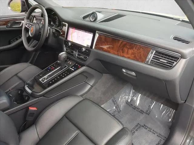 2026 Porsche Macan T