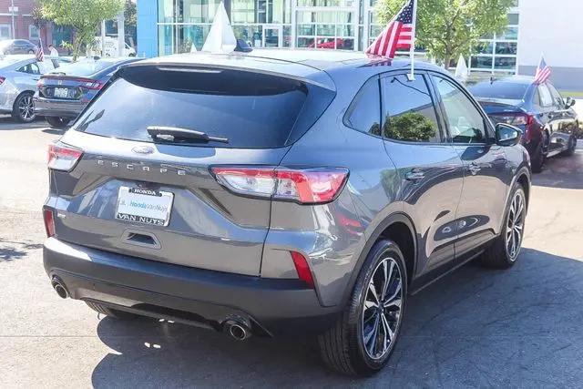 2021 Ford Escape SE