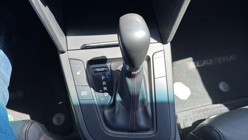 2018 Hyundai Elantra Sport